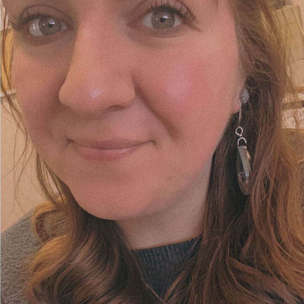 Meet your Posher, Melissa